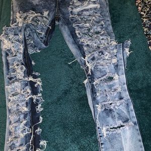 Distressed Jeans